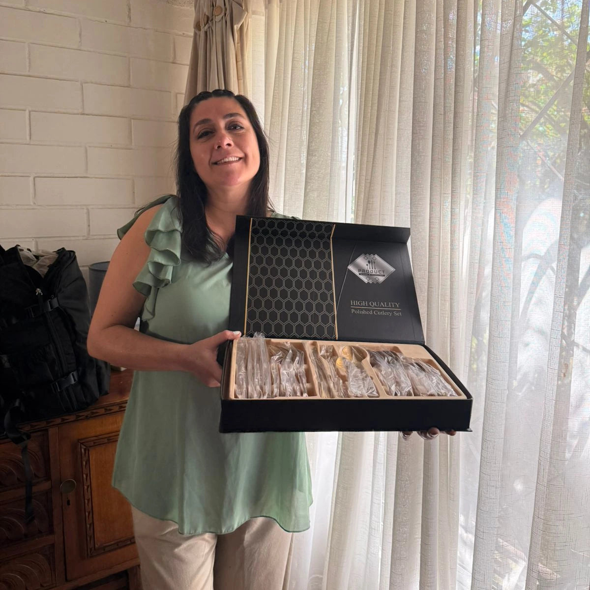 Golden Kitchen® | Set de Cubiertos Dorados Premium Acero Inoxidable + Caja de Regalo